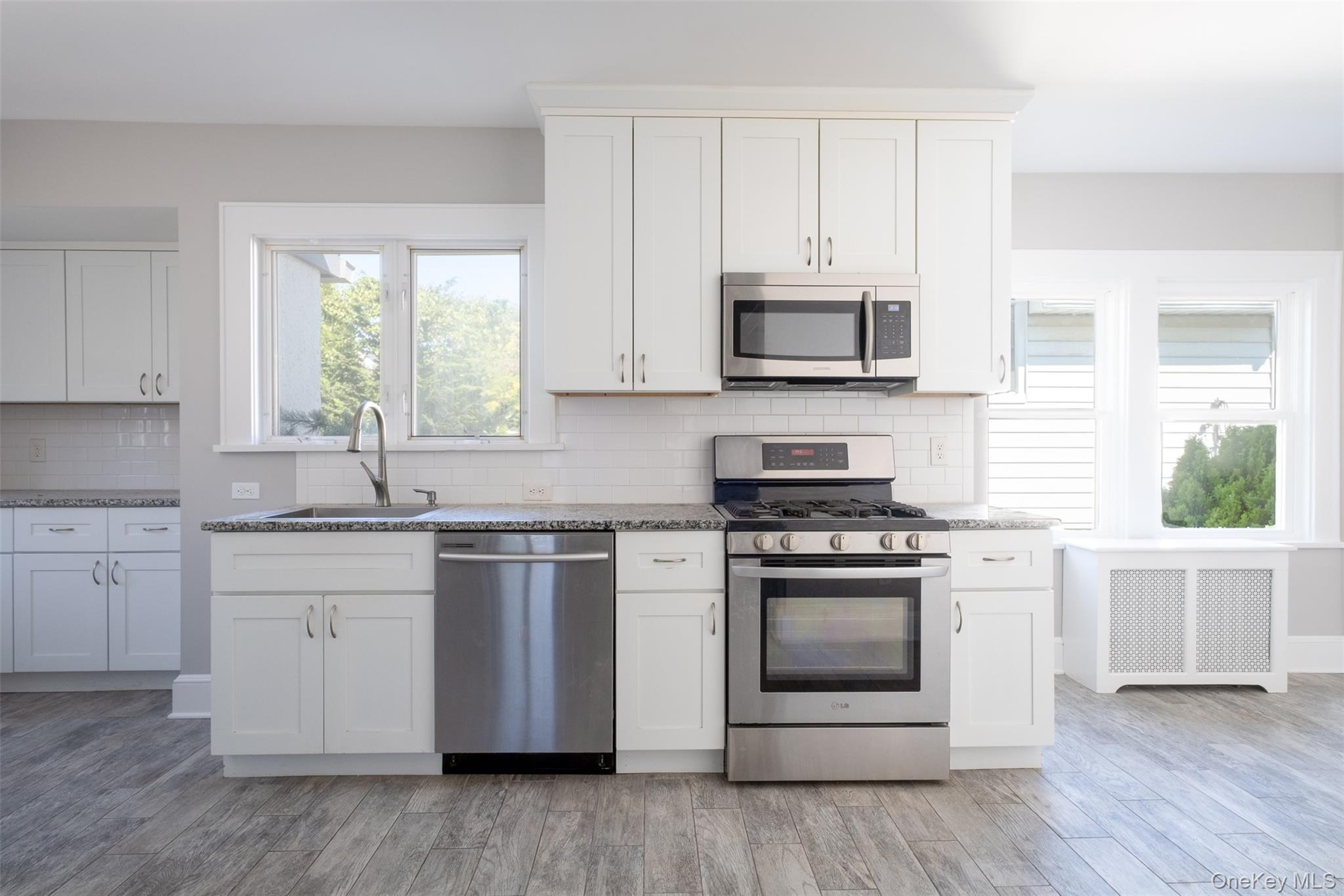 #6 photo, 1306 Henry Avenue, Mamaroneck , NY 10543