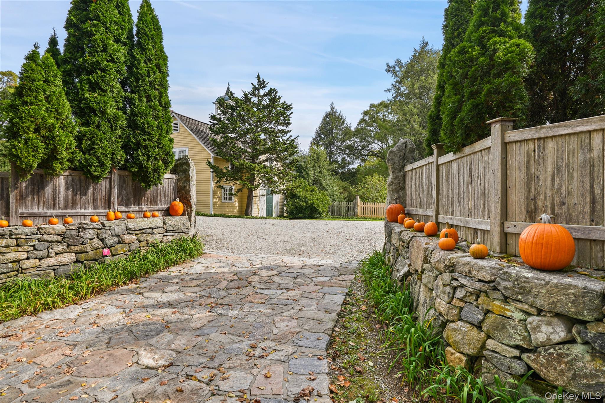 #1 photo, 333 Hook Road, Katonah , NY 10536