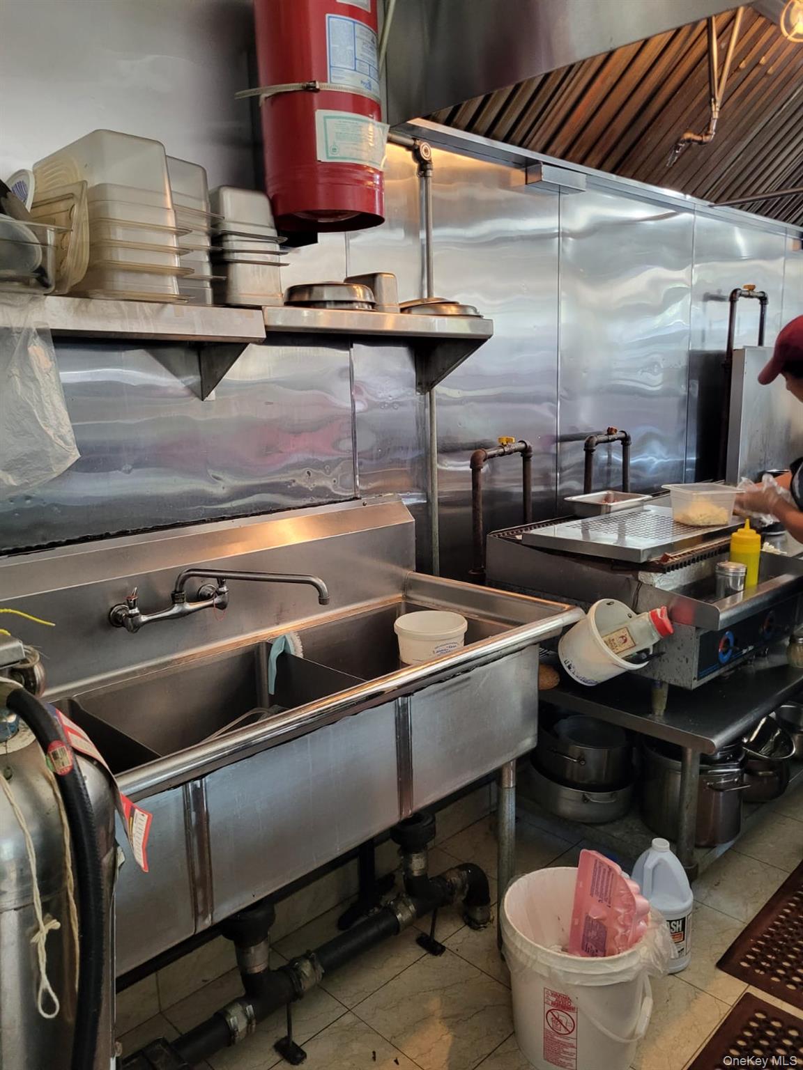 #18 photo, 3231 71 Street, クイーンズ区 East Elmhurst , NY 11370