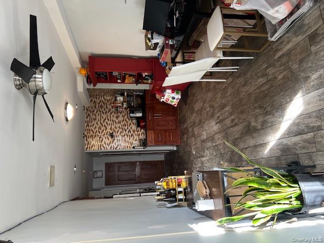 #2 photo, 3231 71 Street, クイーンズ区 East Elmhurst , NY 11370