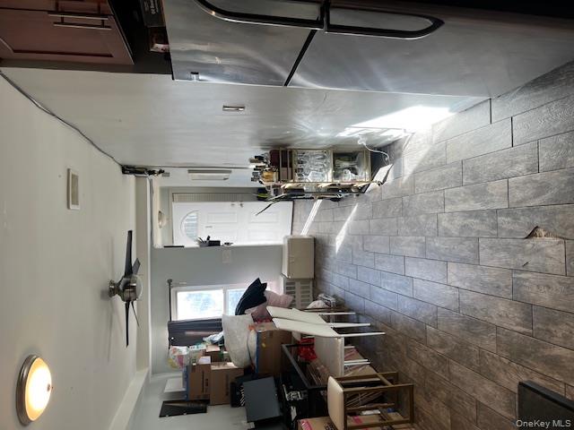 #3 photo, 3231 71 Street, クイーンズ区 East Elmhurst , NY 11370