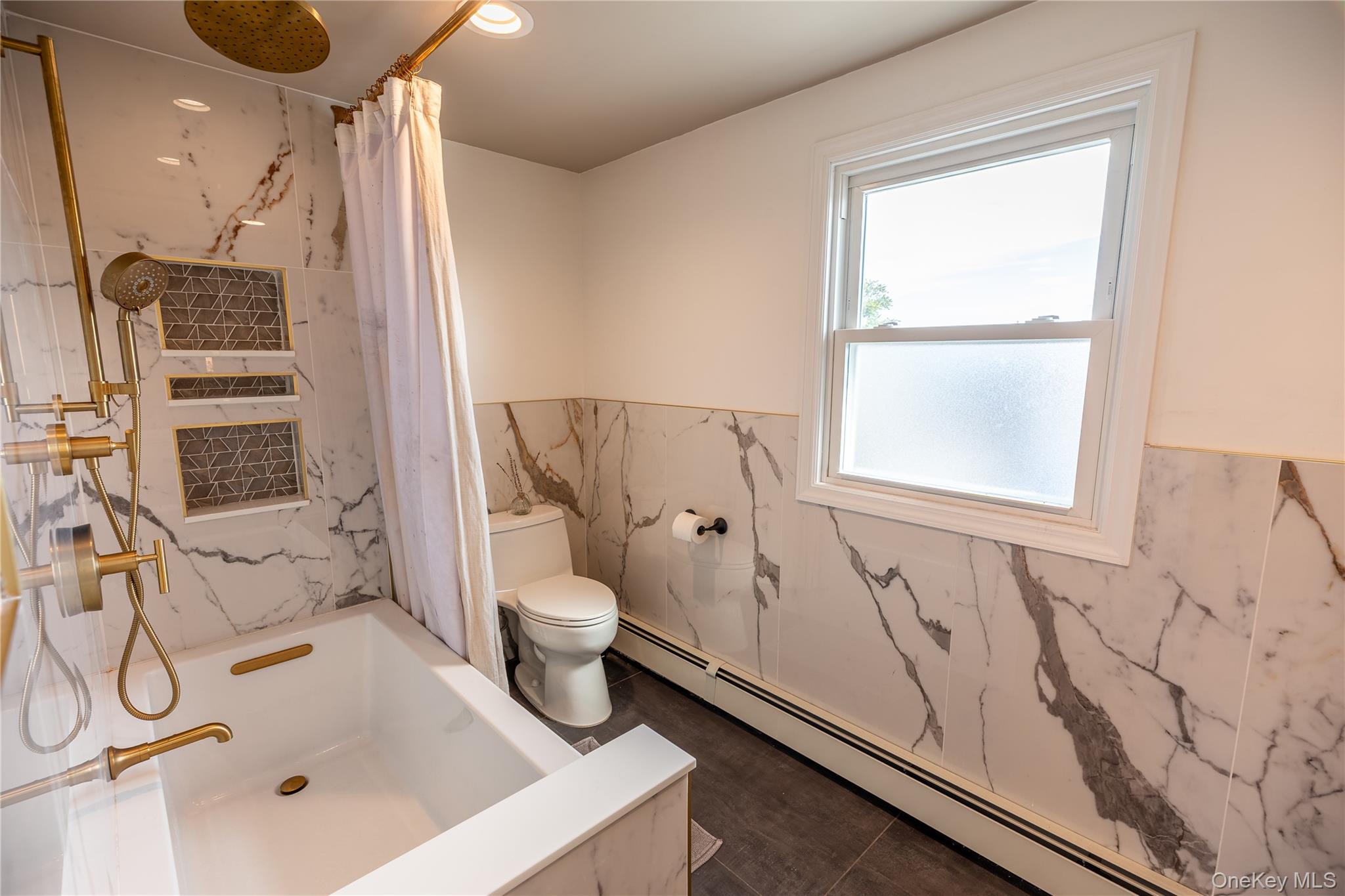 #13 photo, 125 Garfield Street, ナッソー郡 Freeport , NY 11520