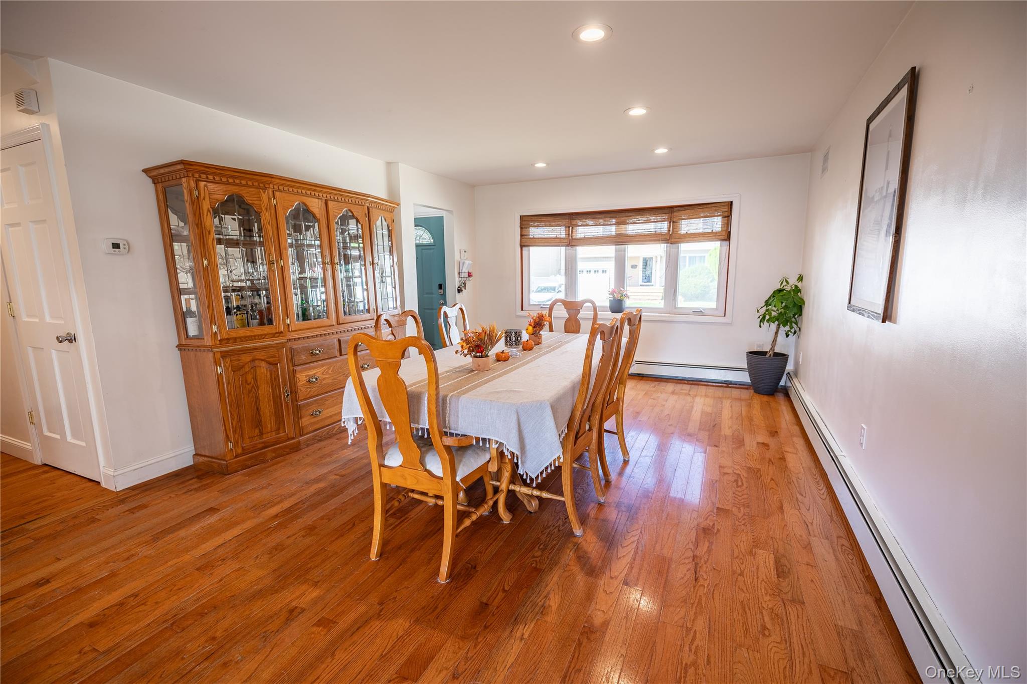 #3 photo, 125 Garfield Street, ナッソー郡 Freeport , NY 11520