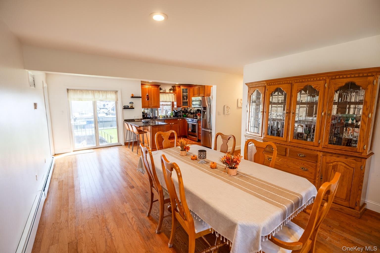 #5 photo, 125 Garfield Street, ナッソー郡 Freeport , NY 11520