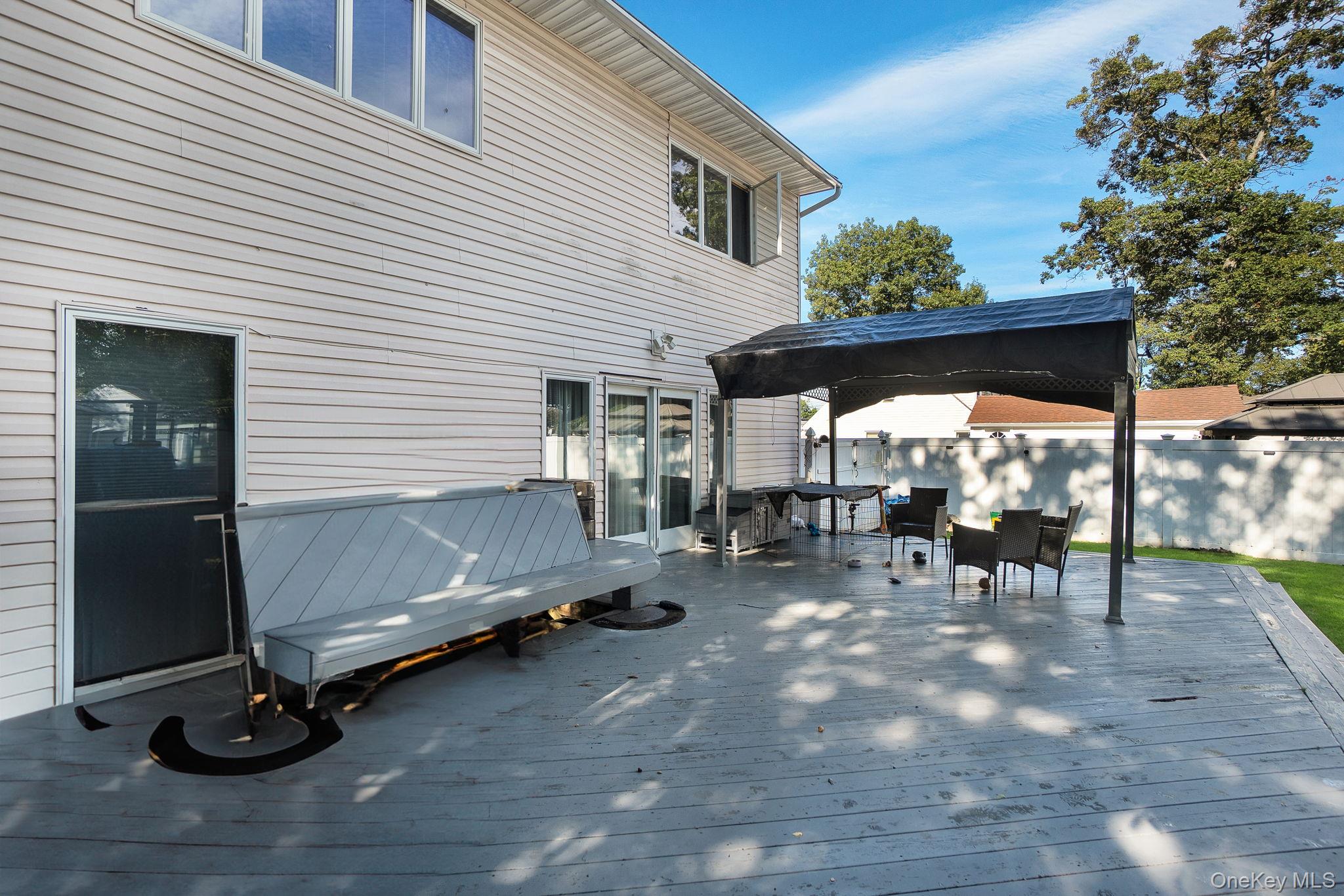 #7 photo, 9 Pine Lane, Valley Stream , NY 11581