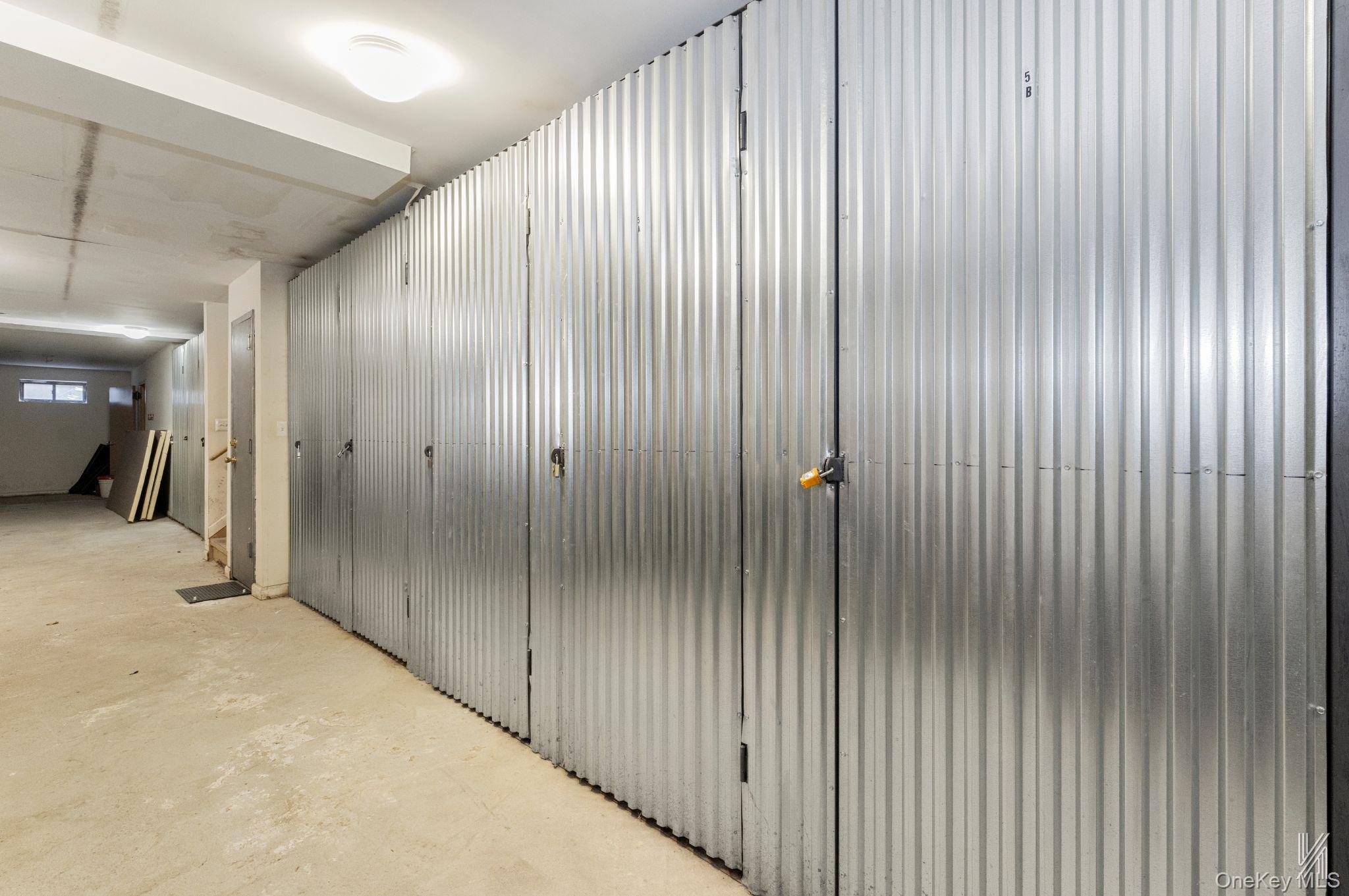 #18 photo, 41-36 66th Street, クイーンズ区 Woodside , NY 11377