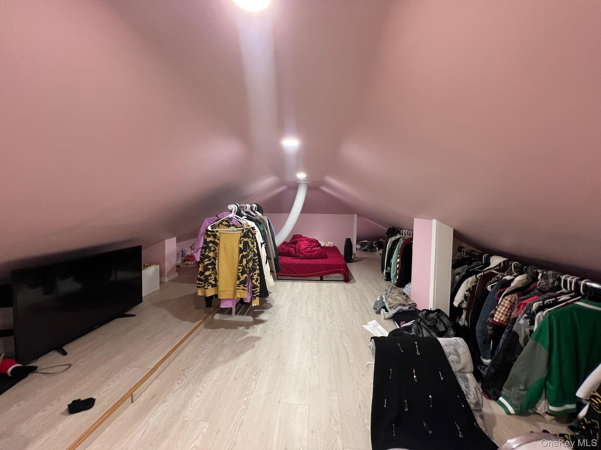 #16 photo, 13707 68th Drive, クイーンズ区 Flushing , NY 11367