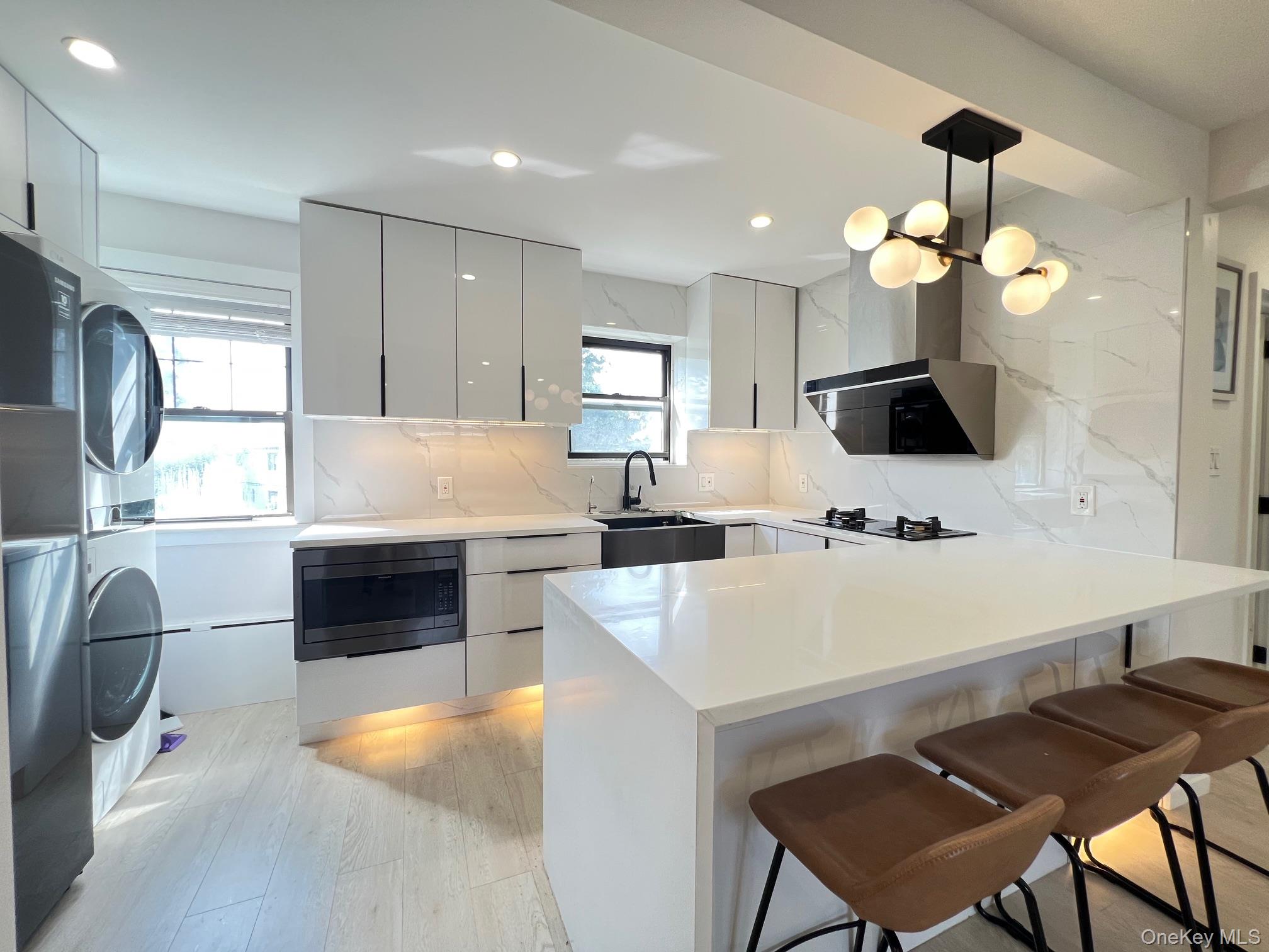 #3 photo, 13707 68th Drive, クイーンズ区 Flushing , NY 11367