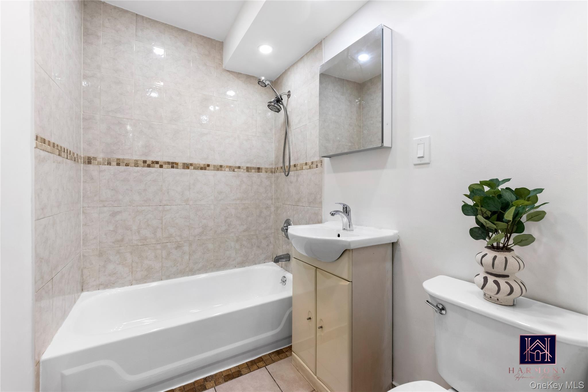 #9 photo, 1213 E 95th Street, ブルックリン区 Brooklyn , NY 11236