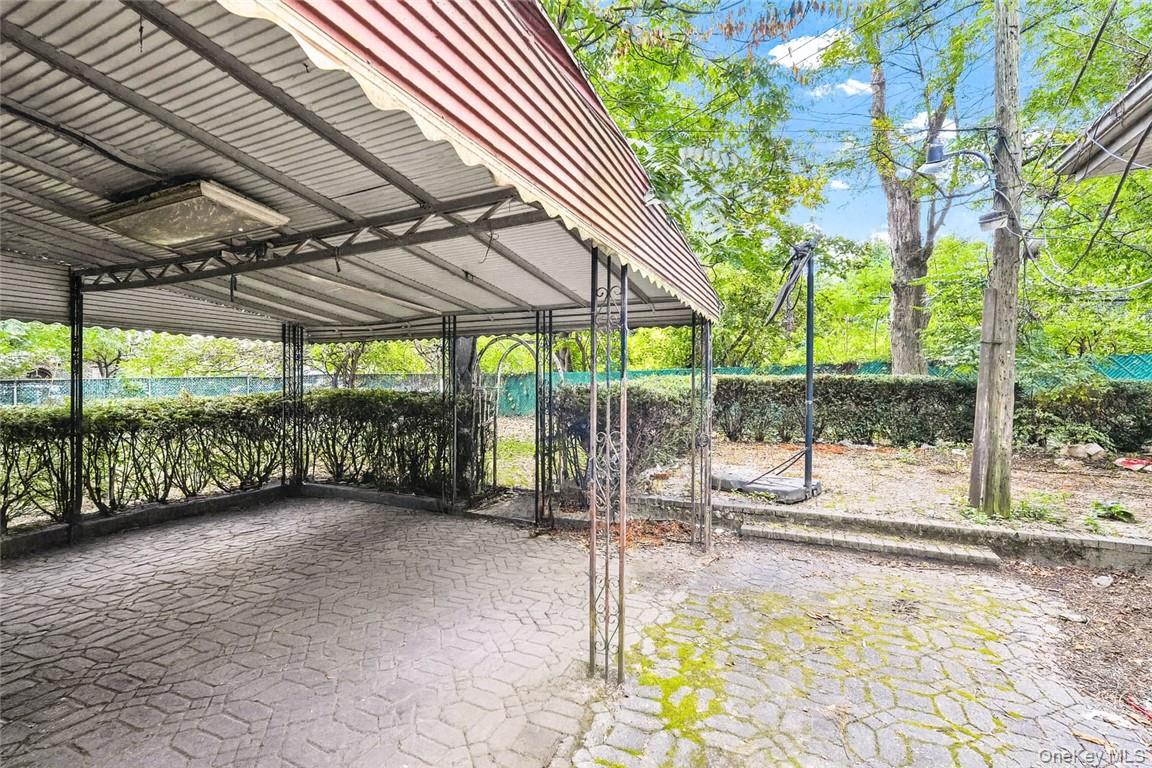 #15 photo, 81-26 Austin Street, クイーンズ区 Kew Gardens , NY 11415