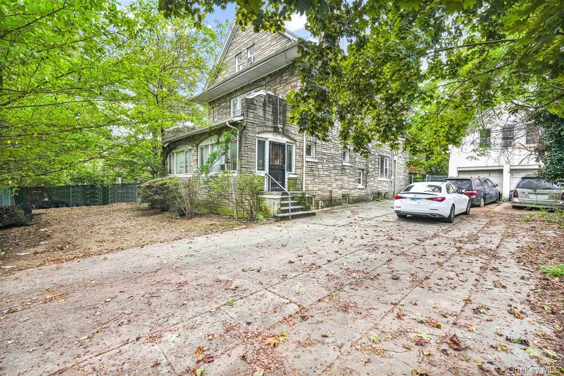 #5 photo, 81-26 Austin Street, クイーンズ区 Kew Gardens , NY 11415