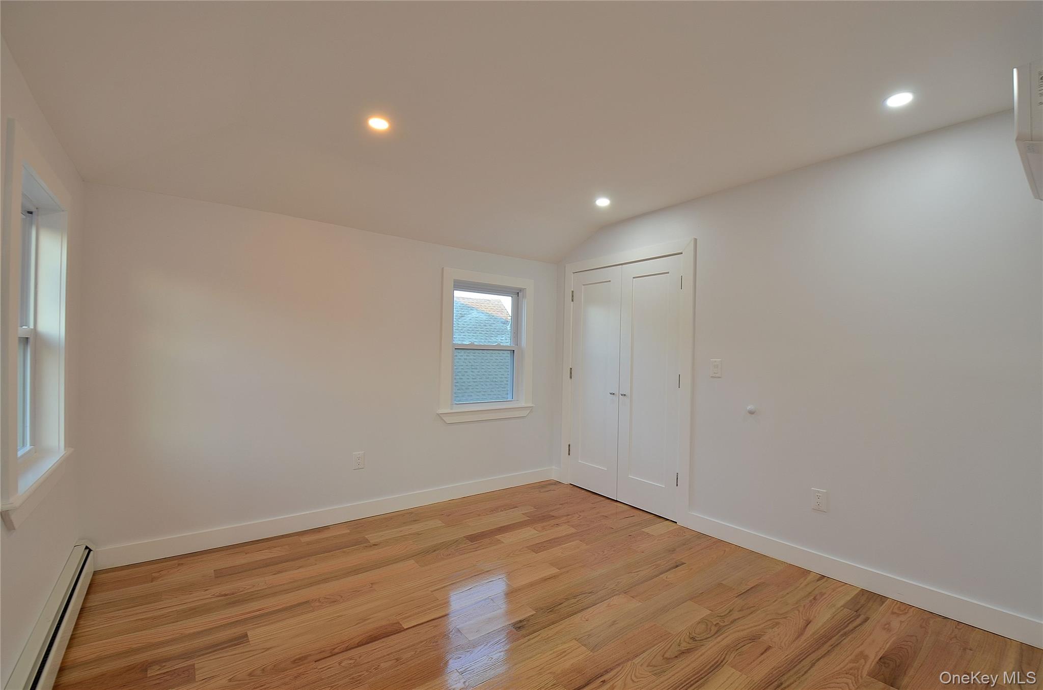 #10 photo, 21942 112th Road, Queens Village , NY 11429