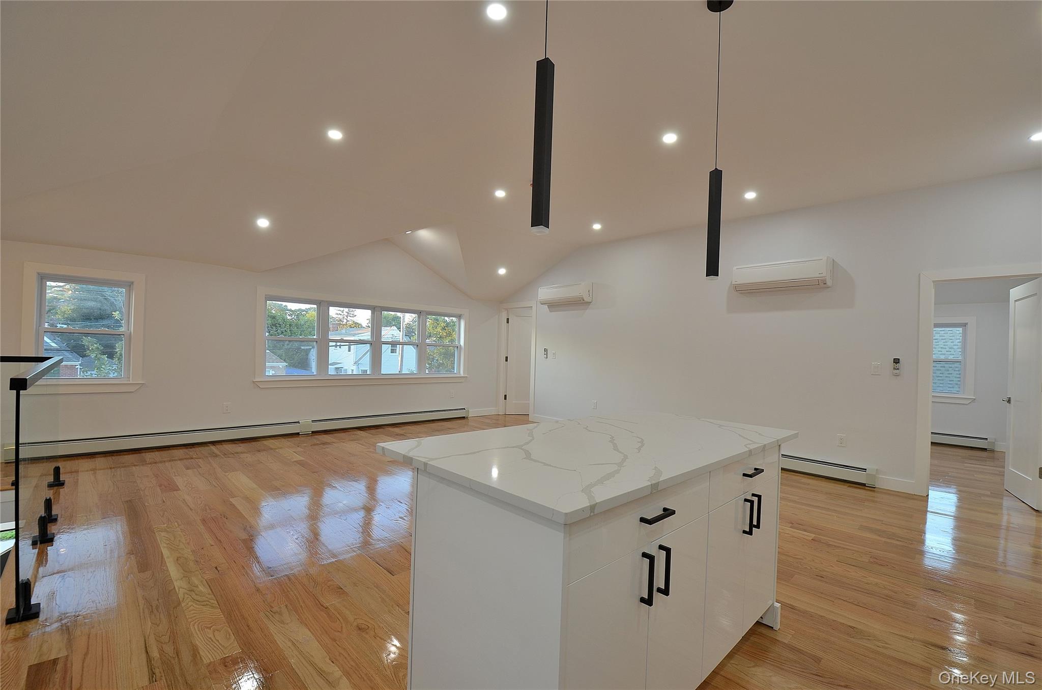 #2 photo, 21942 112th Road, Queens Village , NY 11429