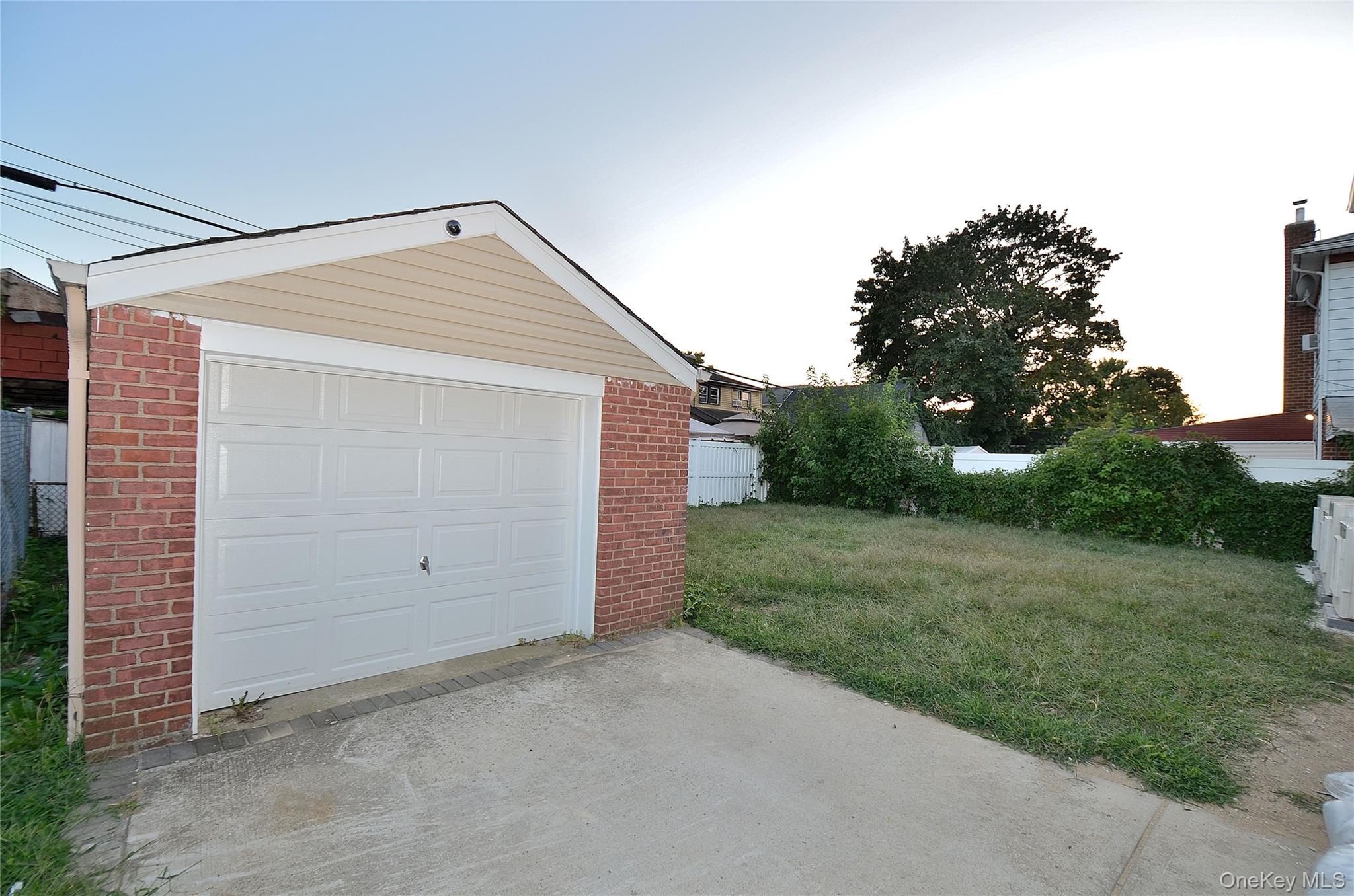 #20 photo, 21942 112th Road, Queens Village , NY 11429