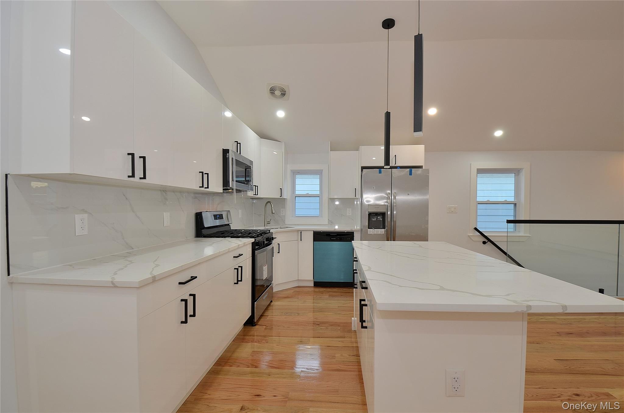 #3 photo, 21942 112th Road, Queens Village , NY 11429