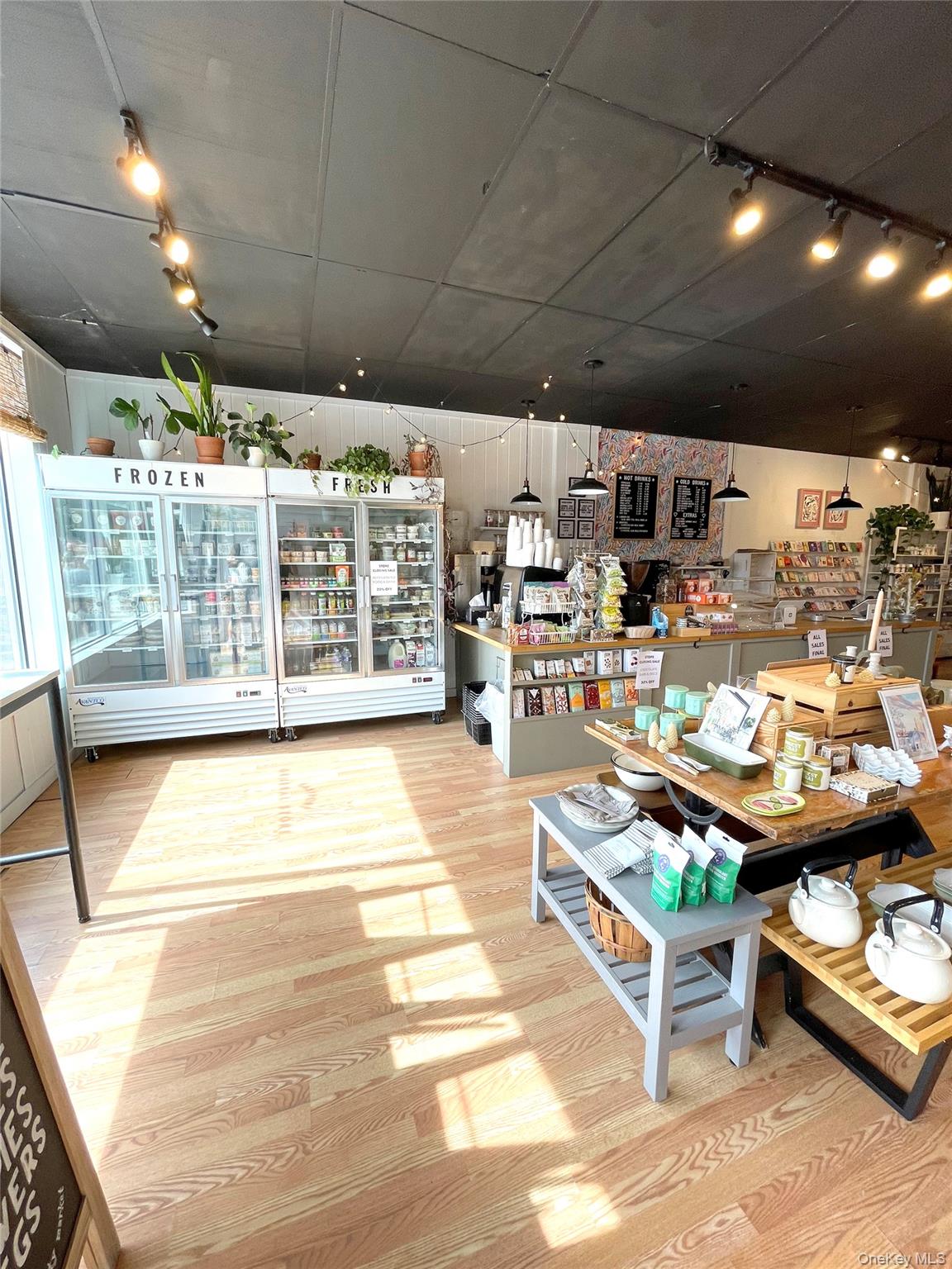 #5 photo, 510 Montauk Highway, サフォーク郡 Eastport , NY 11941