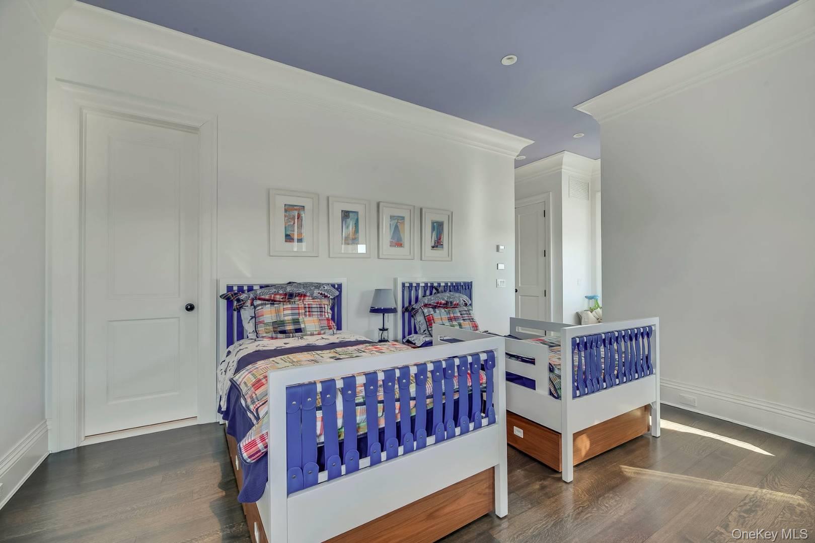 #15 photo, 19 Dune Road Road, East Quogue , NY 11942