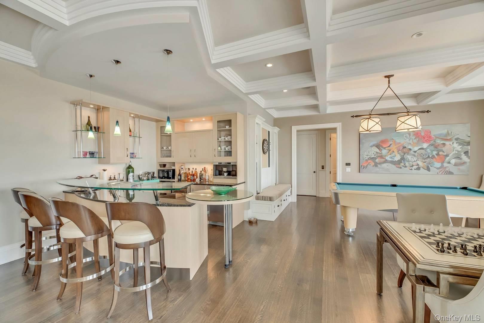 #5 photo, 19 Dune Road Road, East Quogue , NY 11942