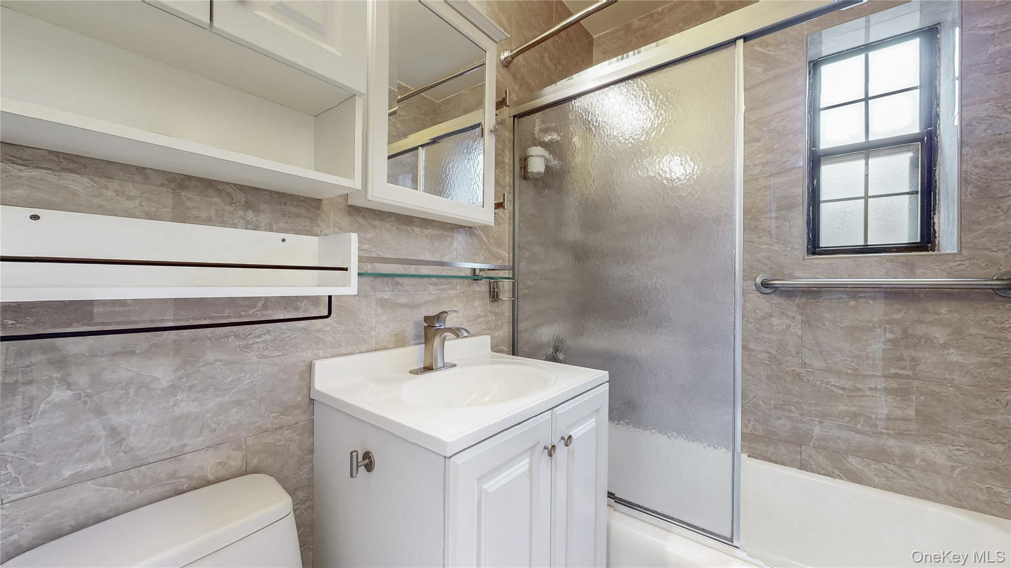 #12 photo, 144-30 78th Rd, クイーンズ区 Flushing , NY 11367