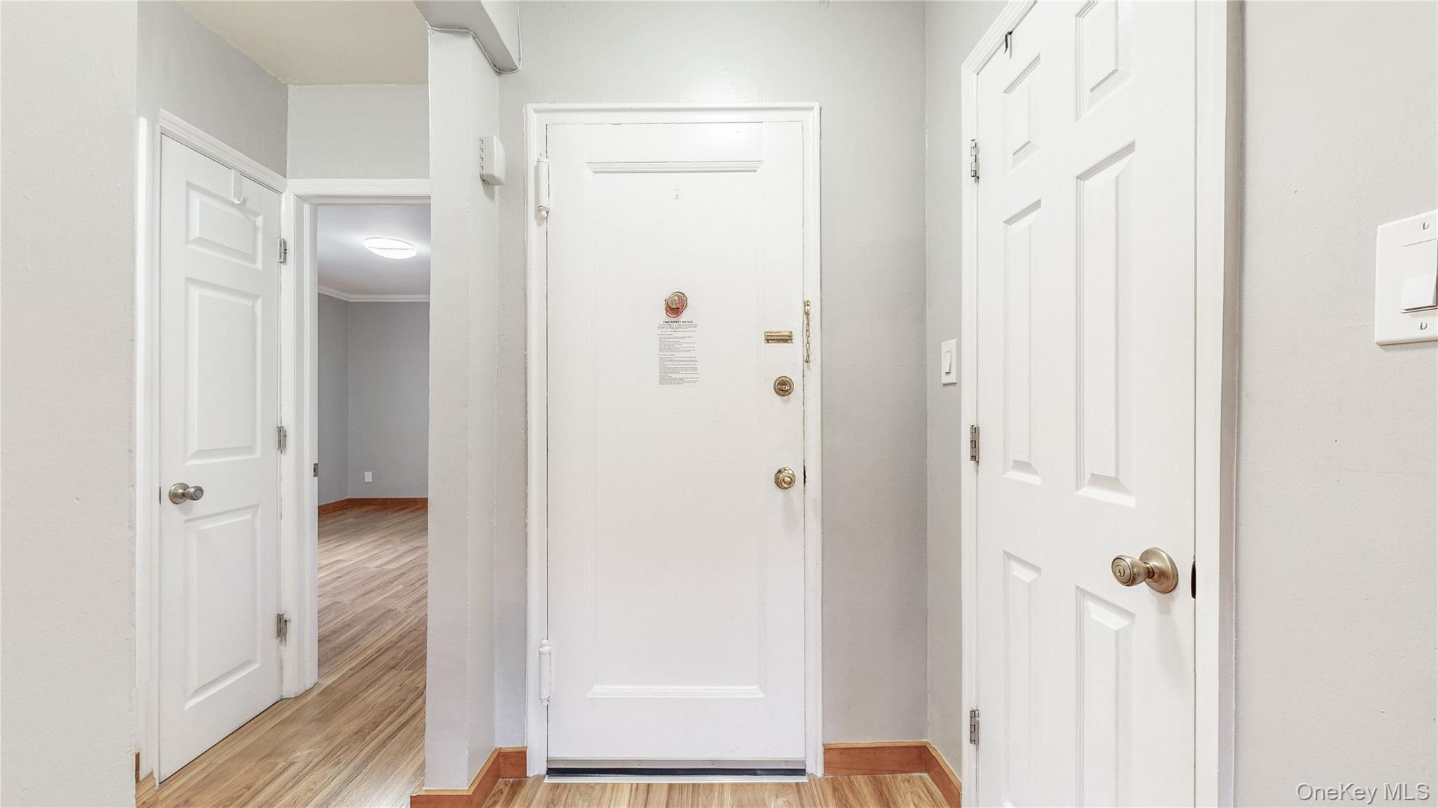 #4 photo, 144-30 78th Rd, クイーンズ区 Flushing , NY 11367