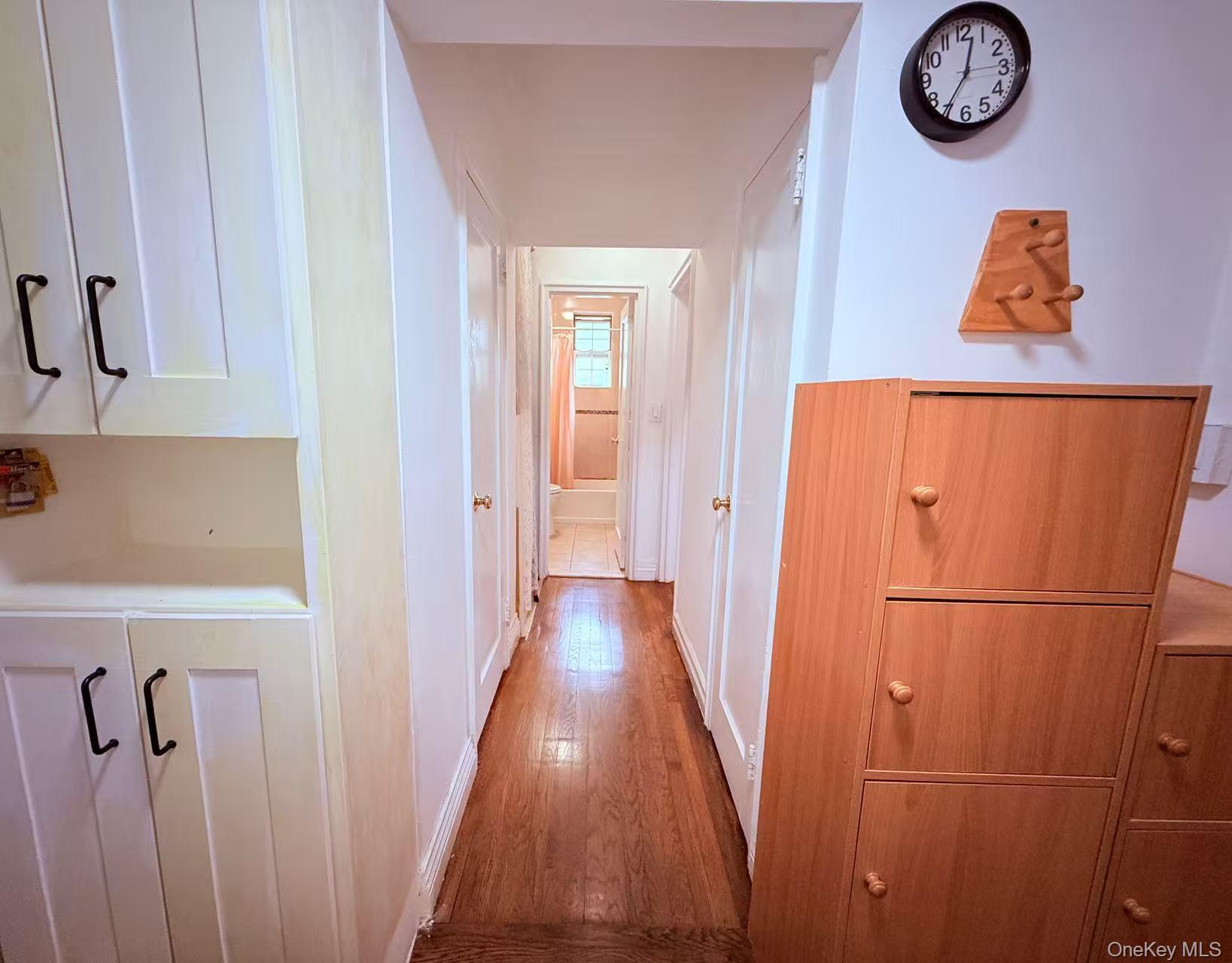 #4 photo, 135-44 78th Avenue, Apt 32 C, クイーンズ区 Kew Garden Hills , NY 11367