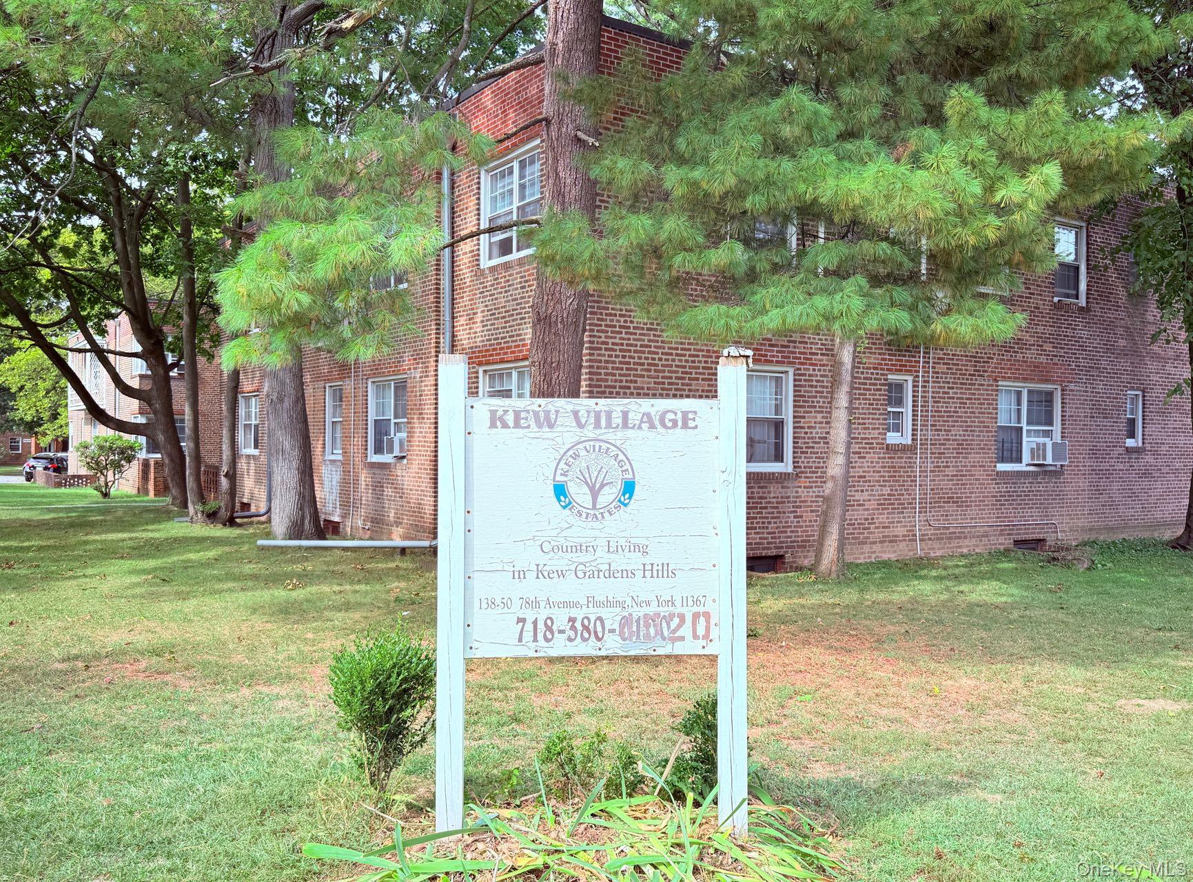 #7 photo, 135-44 78th Avenue, Apt 32 C, クイーンズ区 Kew Garden Hills , NY 11367