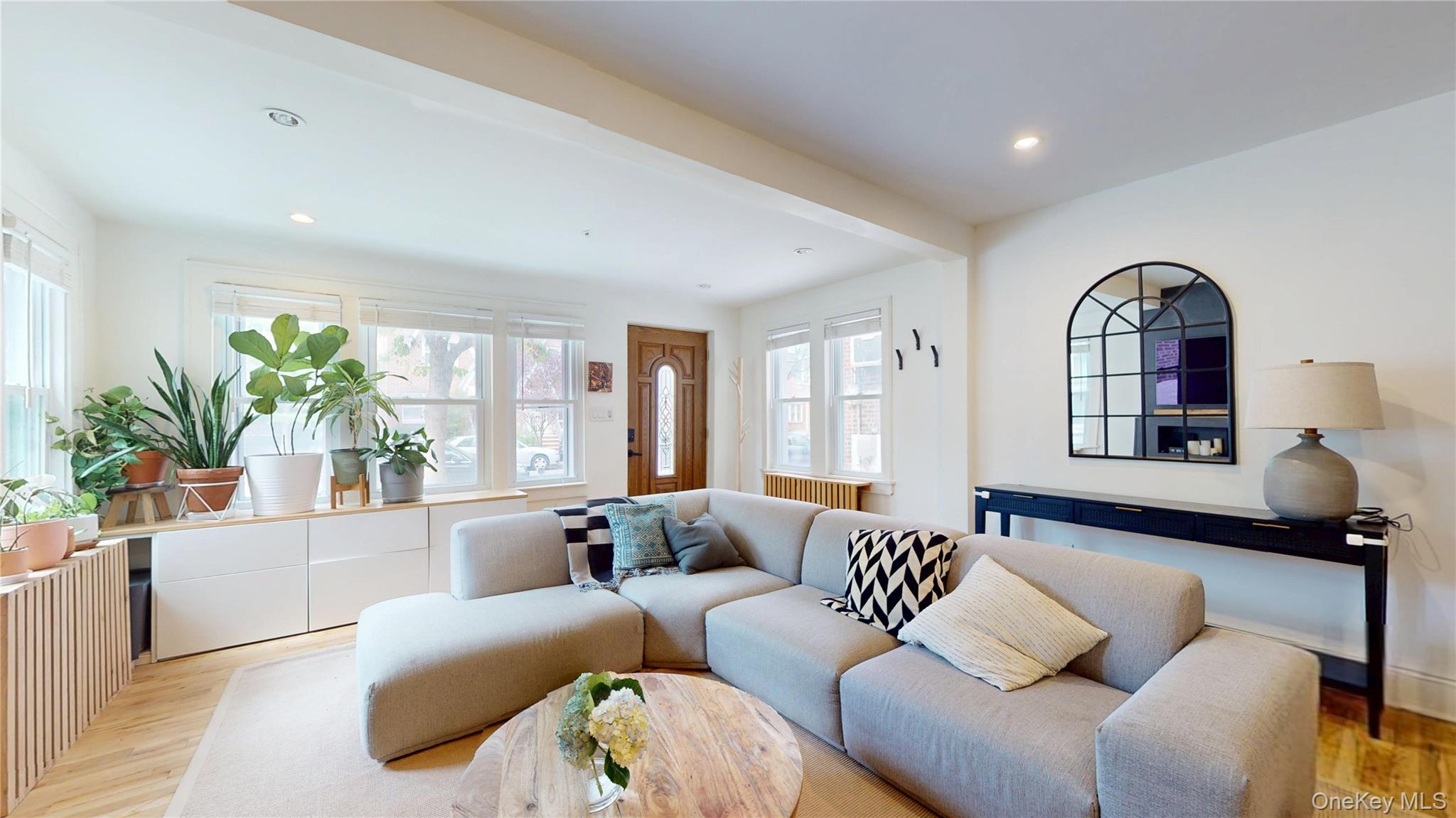 #7 photo, 6897 Alderton Street, Rego Park , NY 11374