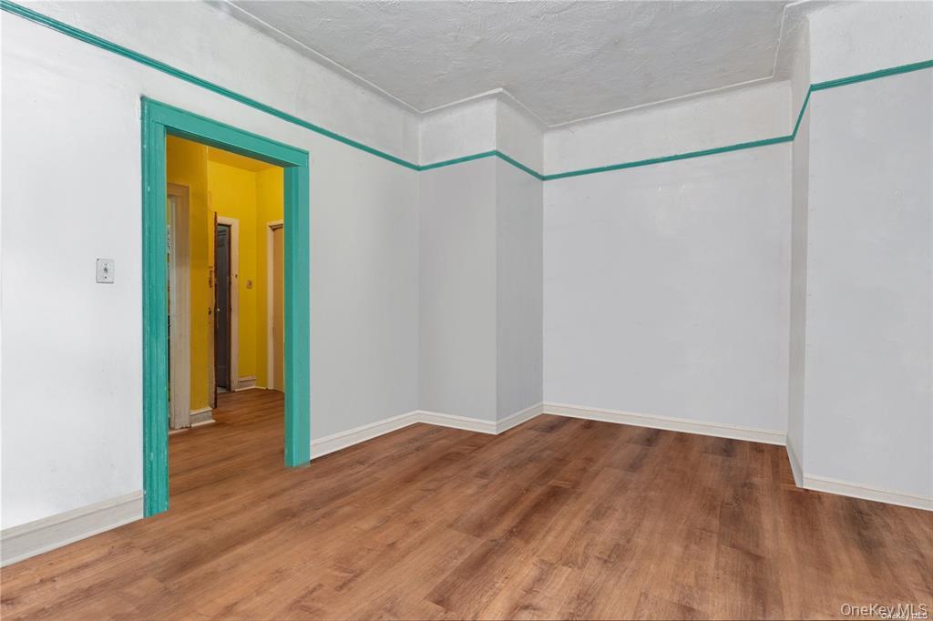 #15 photo, 97-28 41st Avenue, クイーンズ区 Corona , NY 11368