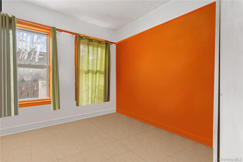 #18 photo, 97-28 41st Avenue, クイーンズ区 Corona , NY 11368