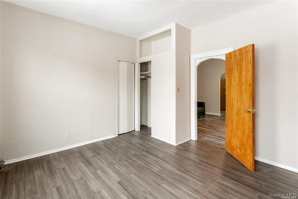 #7 photo, 97-28 41st Avenue, クイーンズ区 Corona , NY 11368