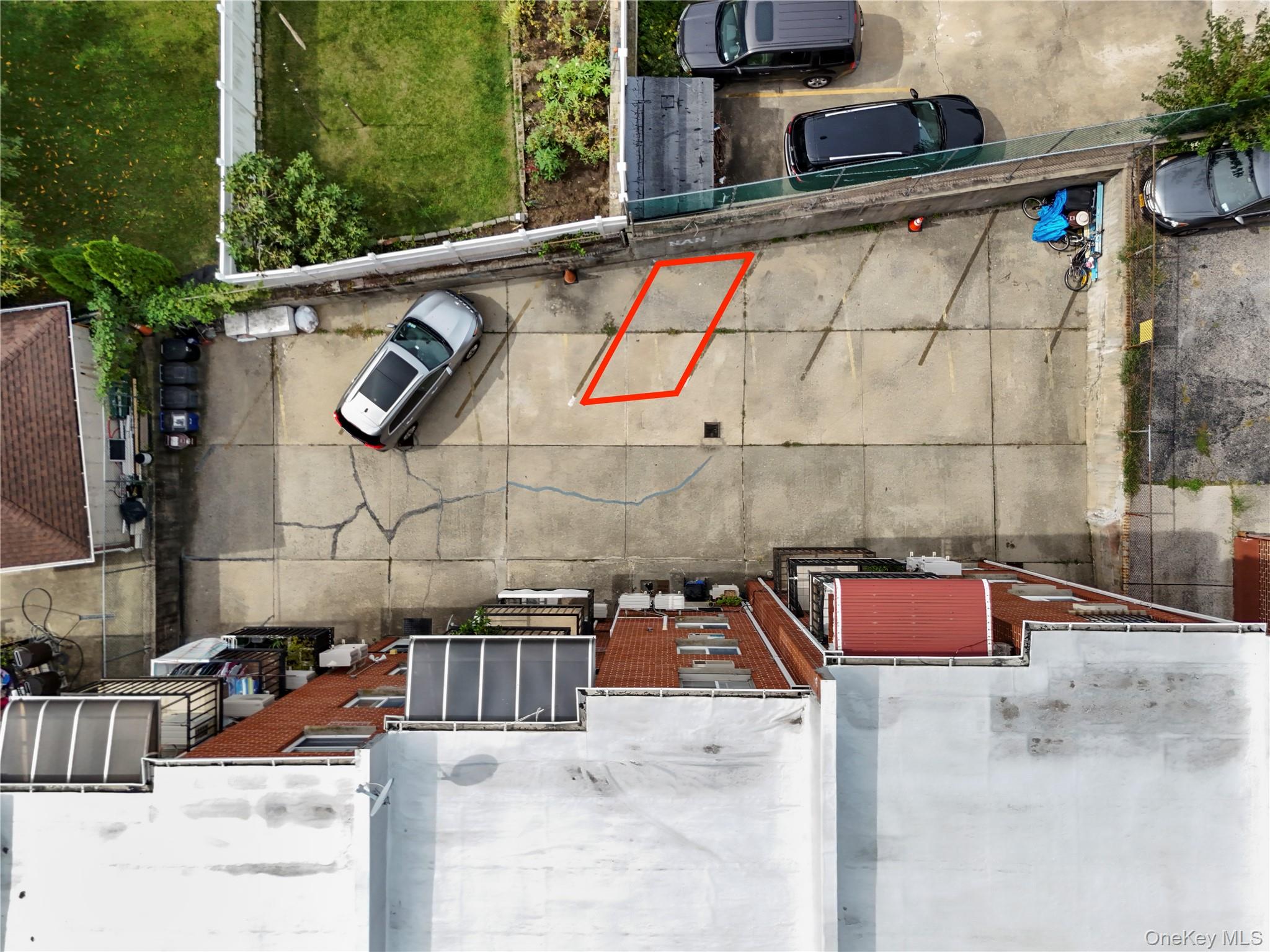 #4 photo, 4620 161st Street, クイーンズ区 Flushing , NY 11358