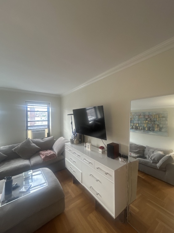 #3 photo, 10 Downing Street, マンハッタン Greenwich Village , NY 10014