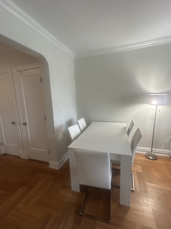 #5 photo, 10 Downing Street, マンハッタン Greenwich Village , NY 10014