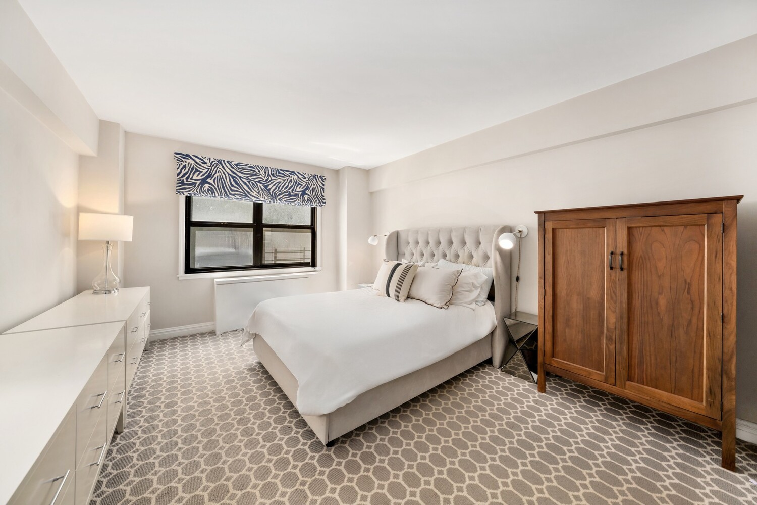 #4 photo, 345 E 69TH Street, Lenox Hill , NY 10021