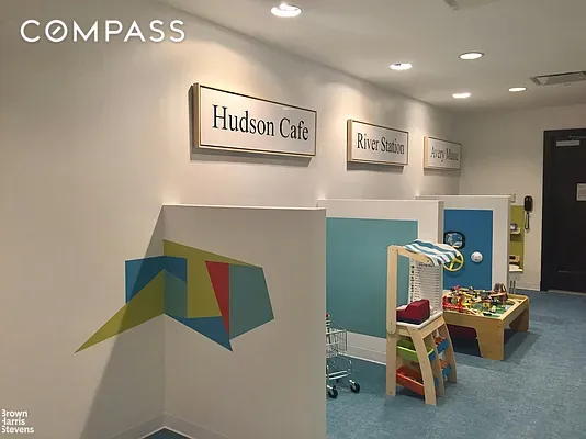 #16 photo, 100 Riverside Boulevard, マンハッタン Upper West Side , NY 10069