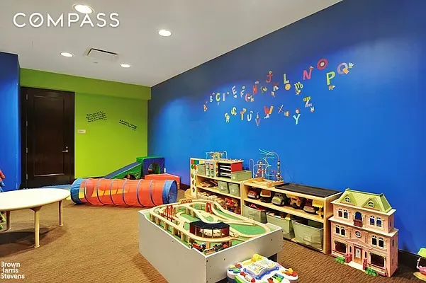 #17 photo, 100 Riverside Boulevard, マンハッタン Upper West Side , NY 10069