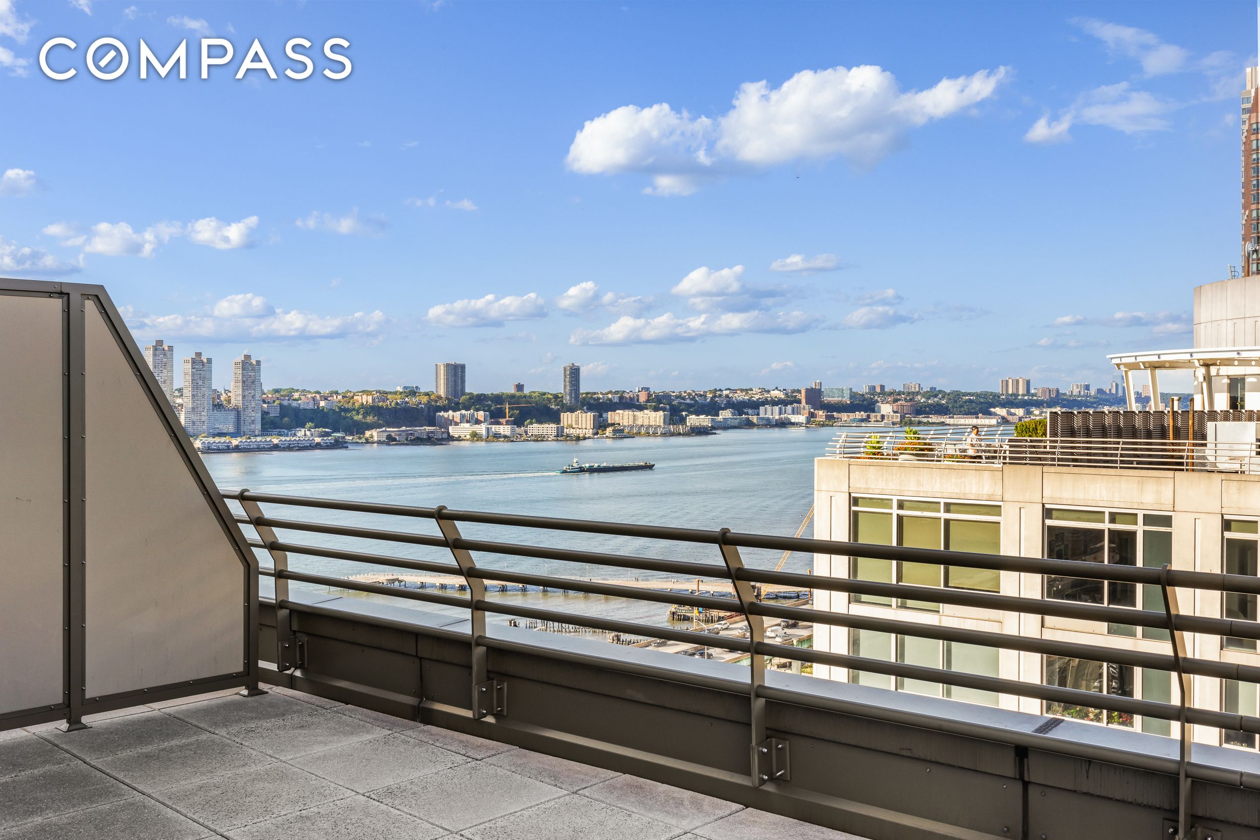 #4 photo, 100 Riverside Boulevard, マンハッタン Upper West Side , NY 10069