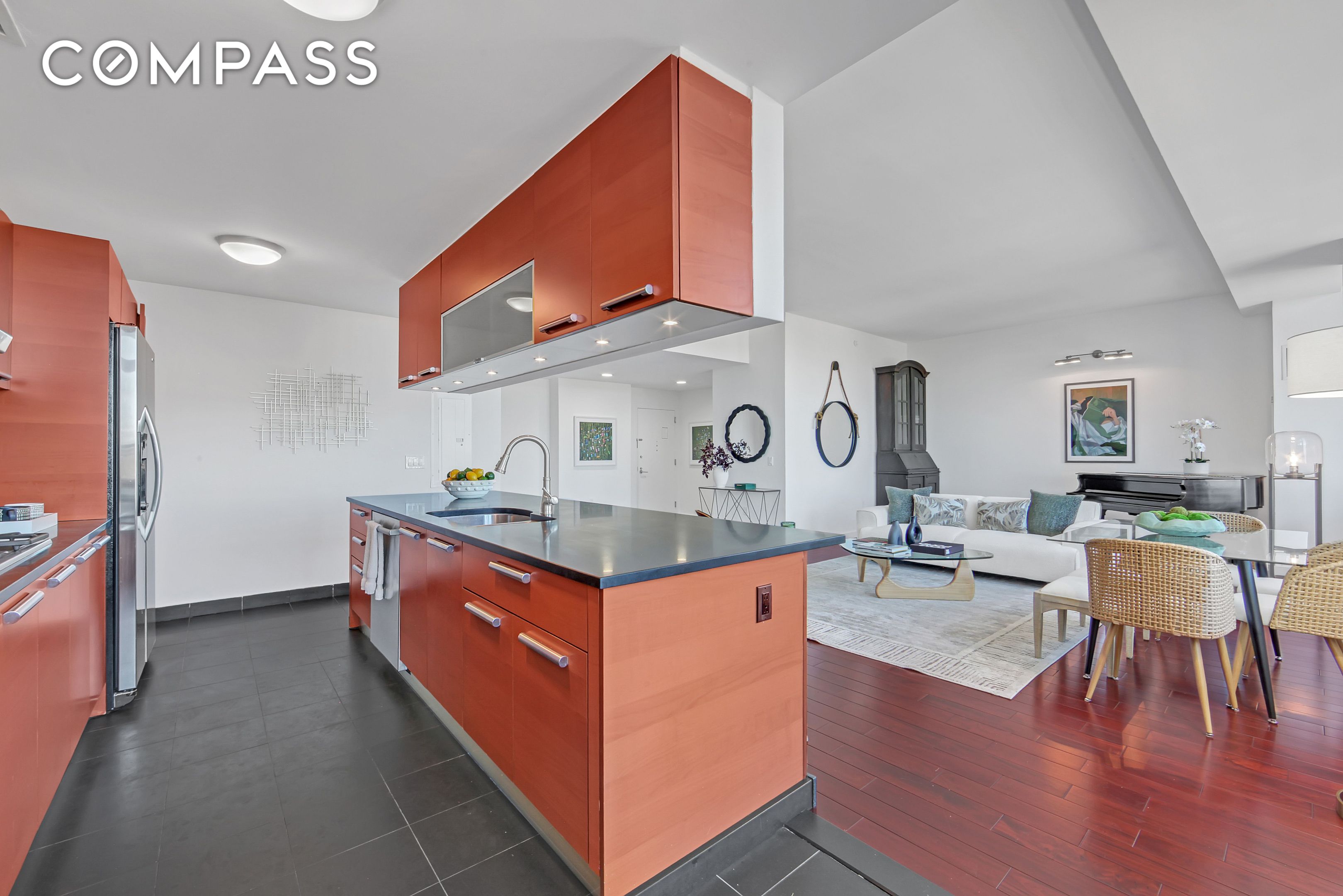 #9 photo, 1485 5th Avenue, マンハッタン Harlem , NY 10035