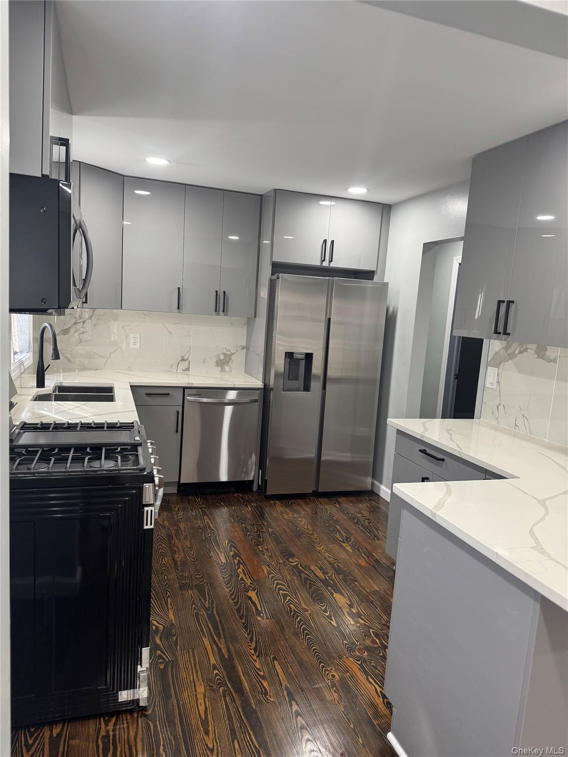 #4 photo, 197 Ivy Street, West Hempstead , NY 11552