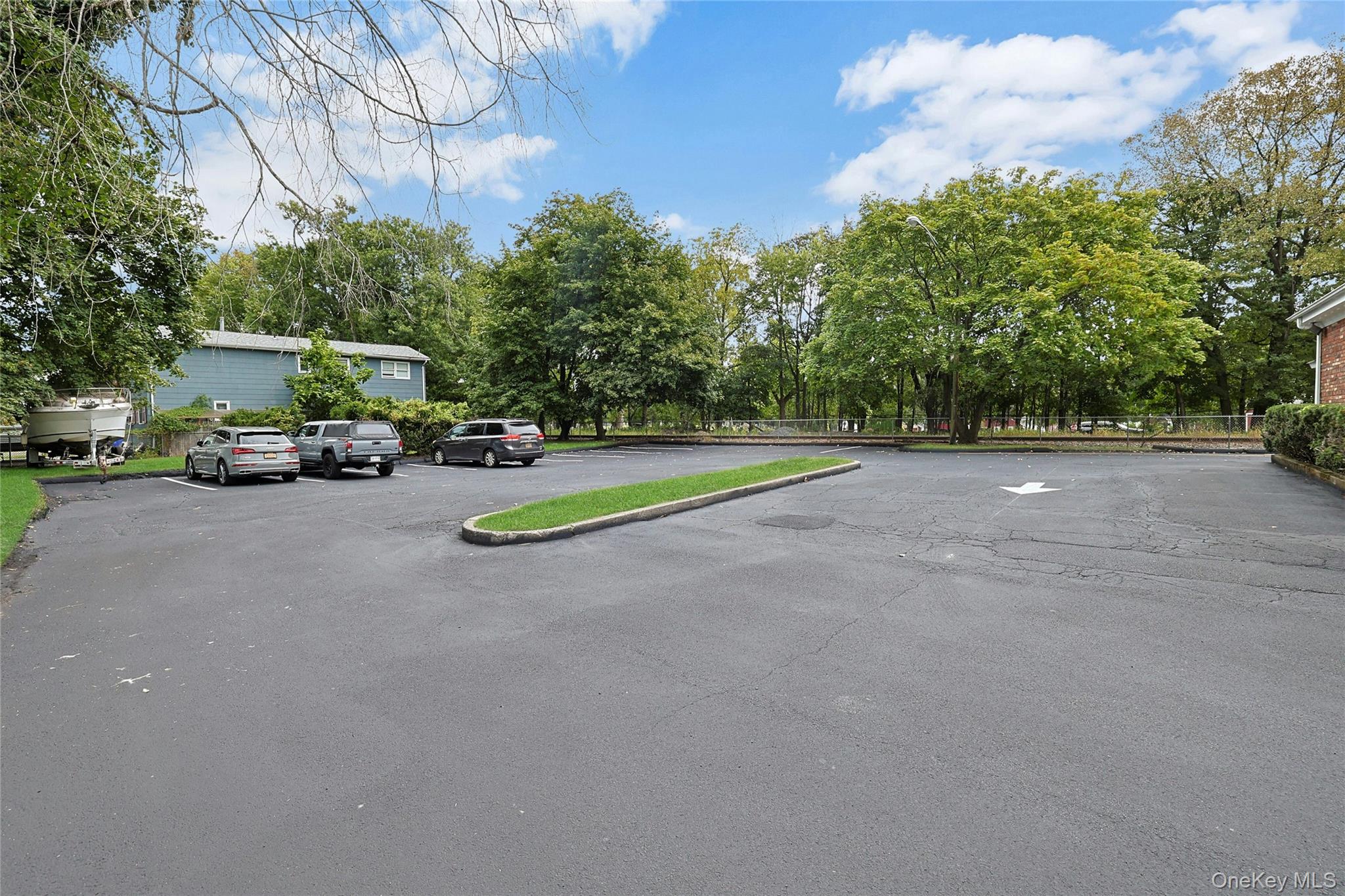 #17 photo, 80 Old Tappan Road, Tappan , NY 10983