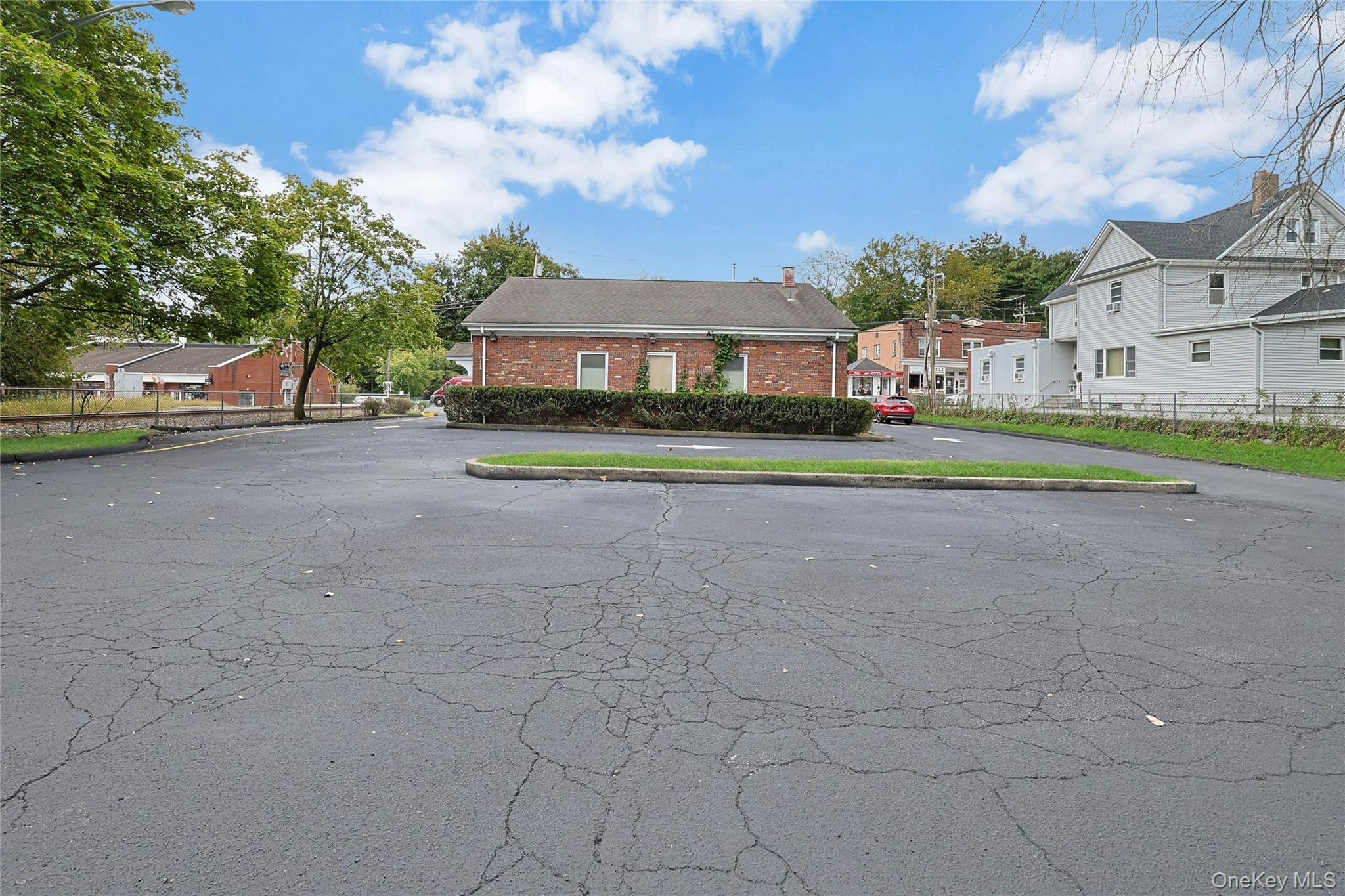 #2 photo, 80 Old Tappan Road, Tappan , NY 10983