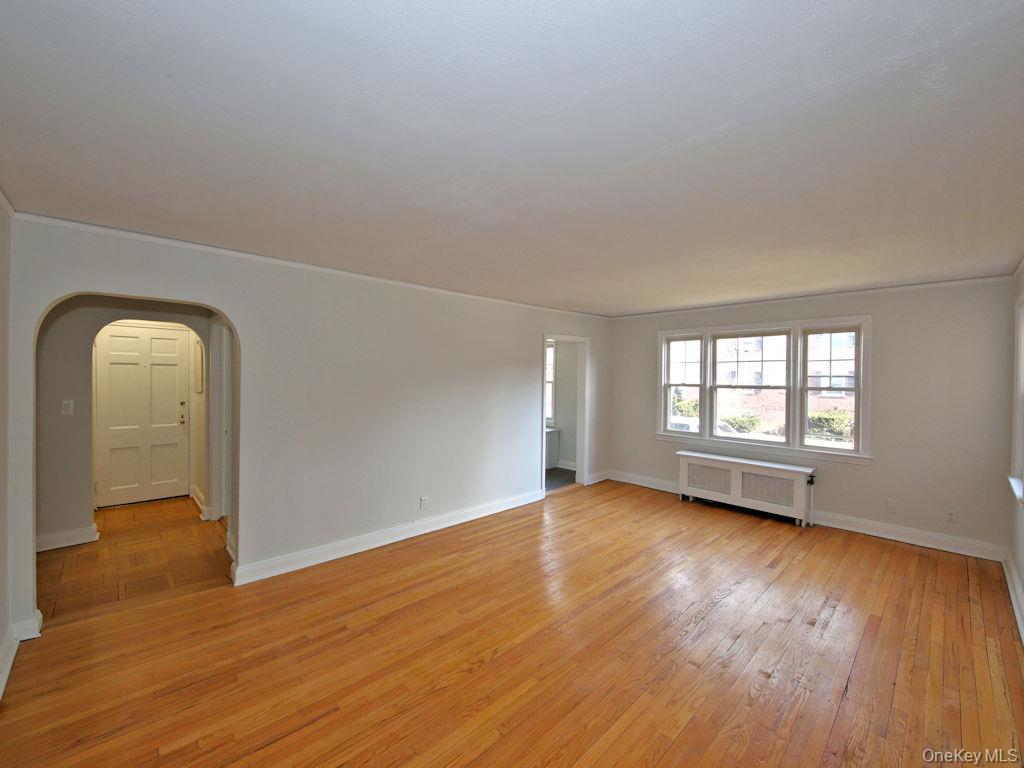 #2 photo, 5 Laurel Street, Rye , NY 10580