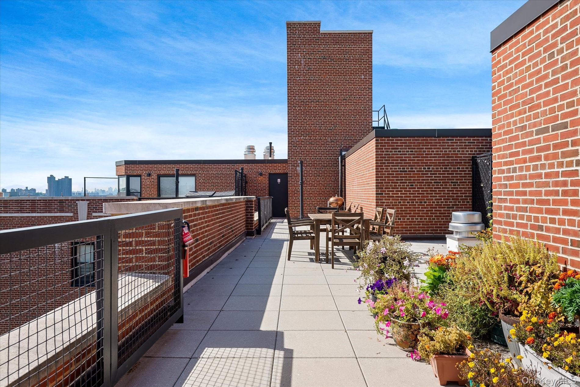 #17 photo, 65 Park Terrace East, New York (Manhattan) , NY 10034