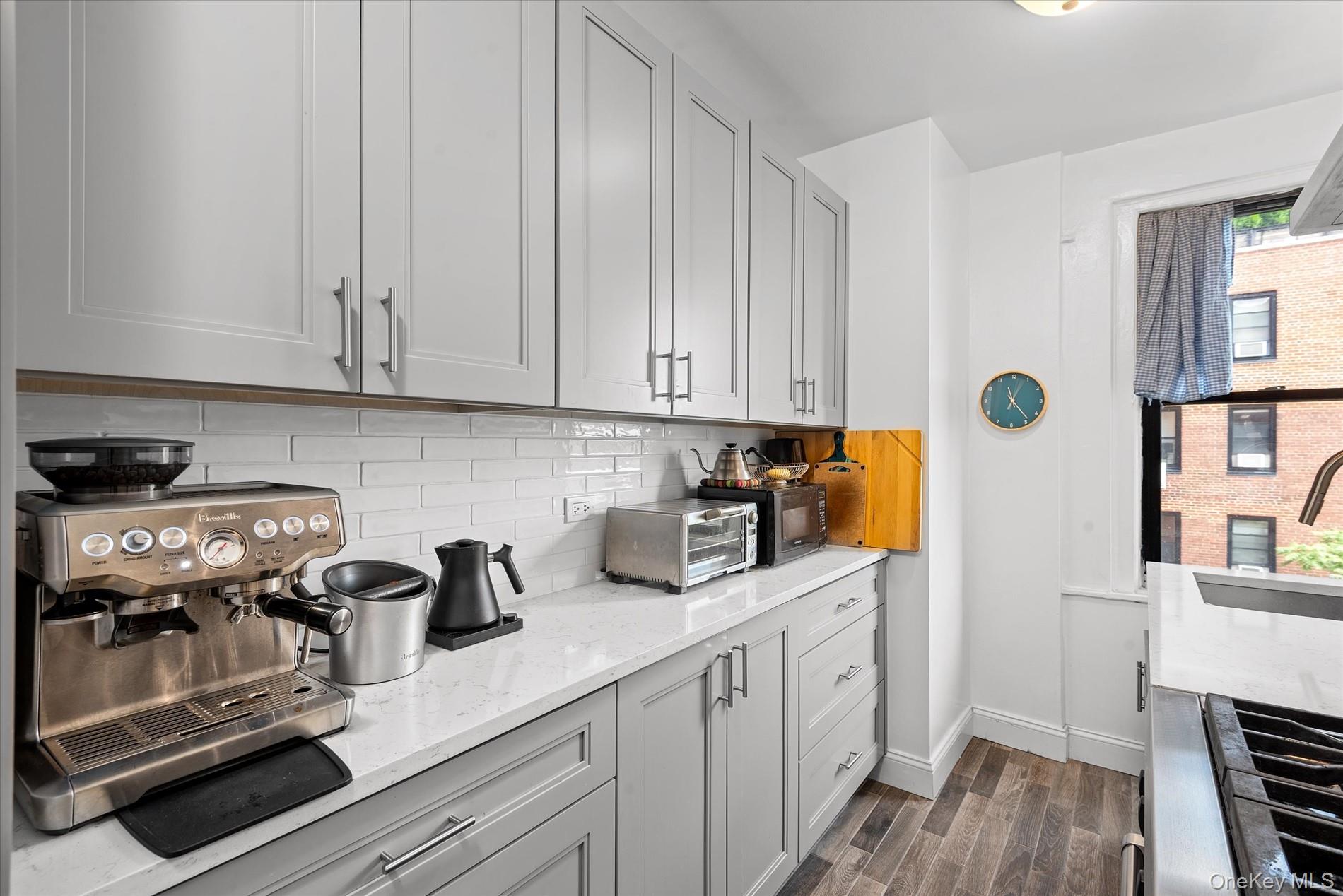 #8 photo, 65 Park Terrace East, New York (Manhattan) , NY 10034