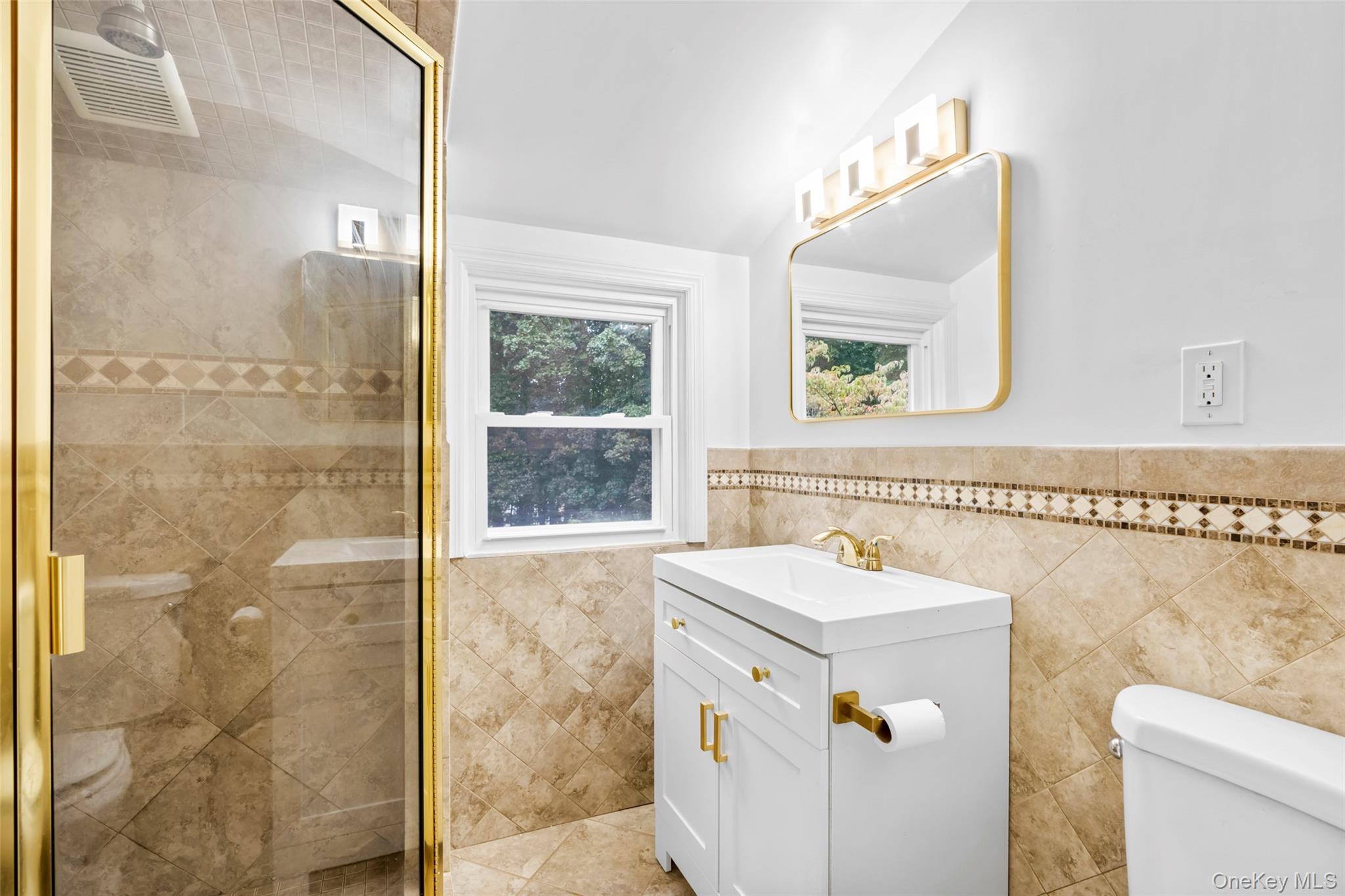 #13 photo, 628 Scarsdale Road, Tuckahoe , NY 10707