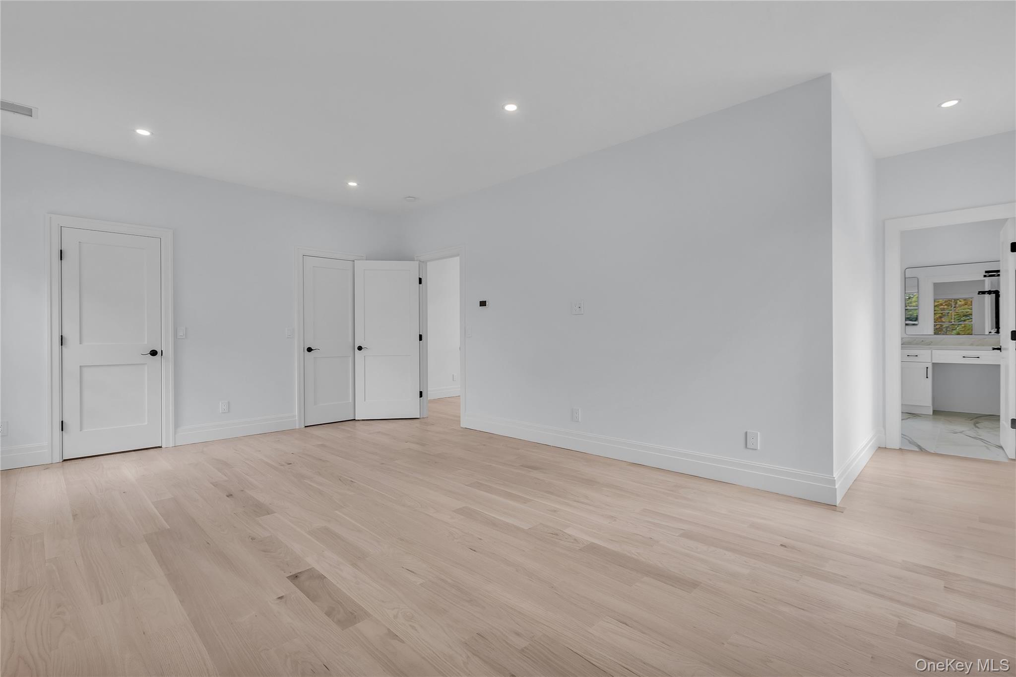 #16 photo, 1726 Tower Court, Mohegan Lake , NY 10547