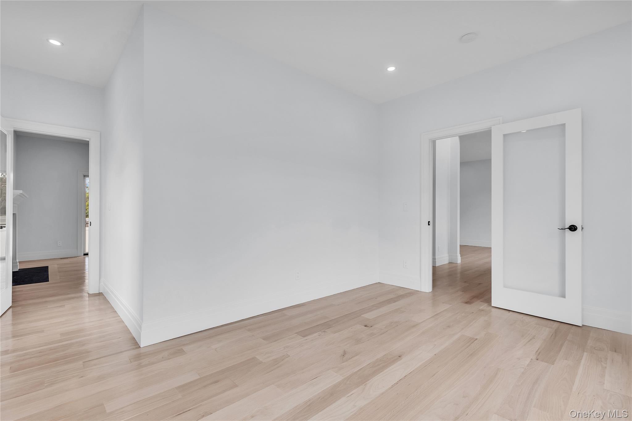 #6 photo, 1726 Tower Court, Mohegan Lake , NY 10547