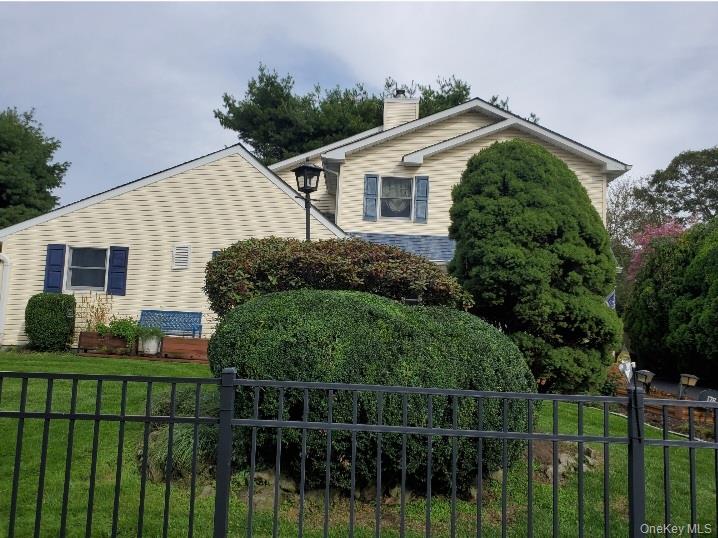 #5 photo, 176 Avondale Drive, Centereach , NY 11720