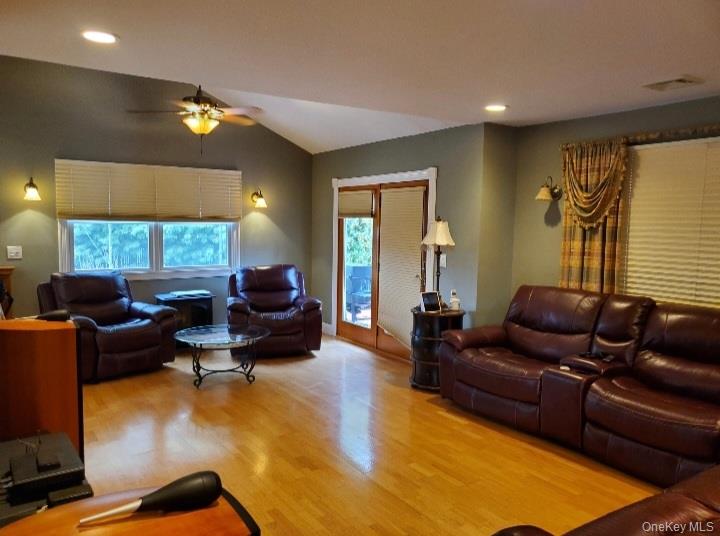 #9 photo, 176 Avondale Drive, Centereach , NY 11720