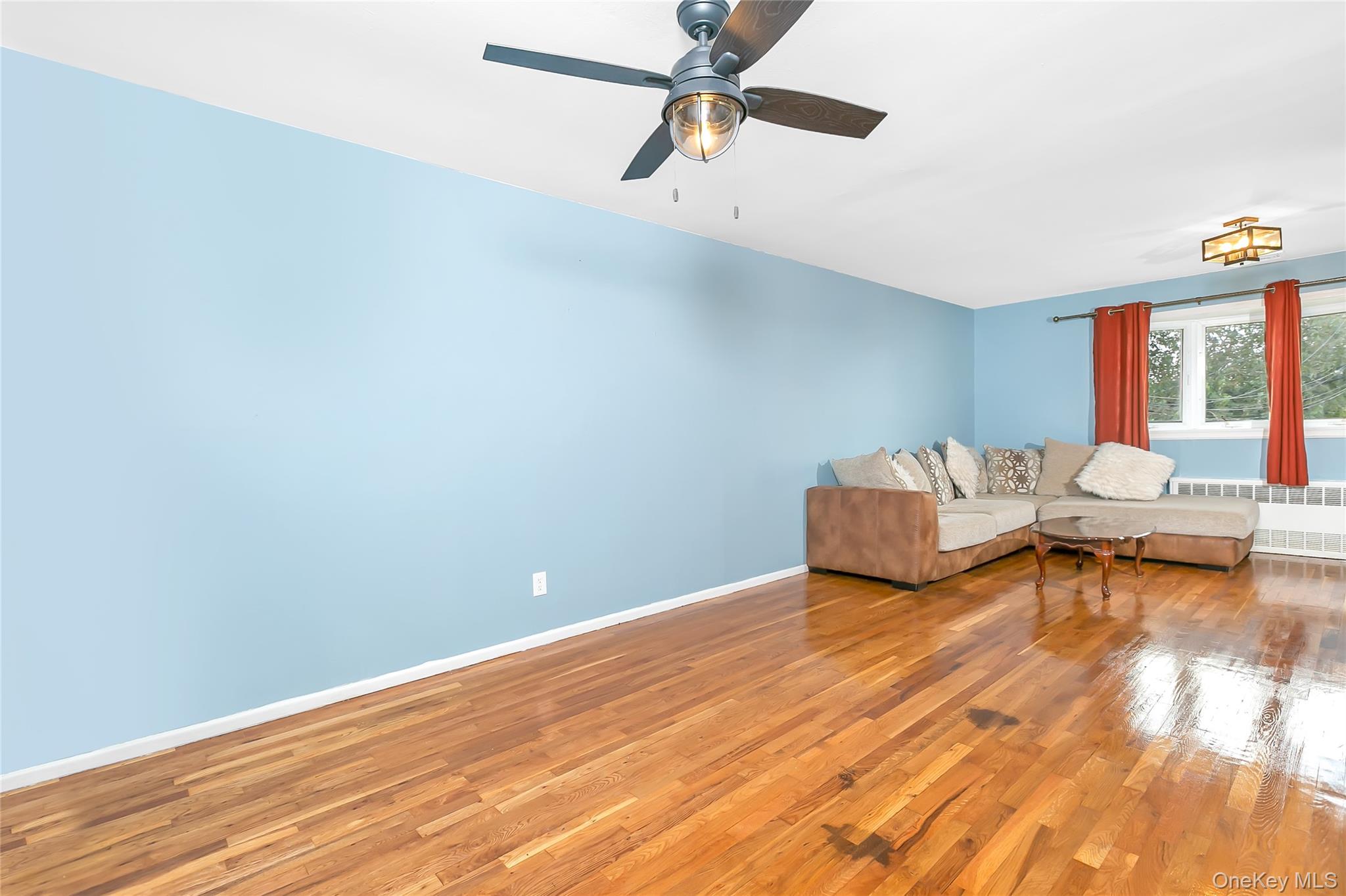 #7 photo, 584 Yale Street, Oceanside , NY 11572